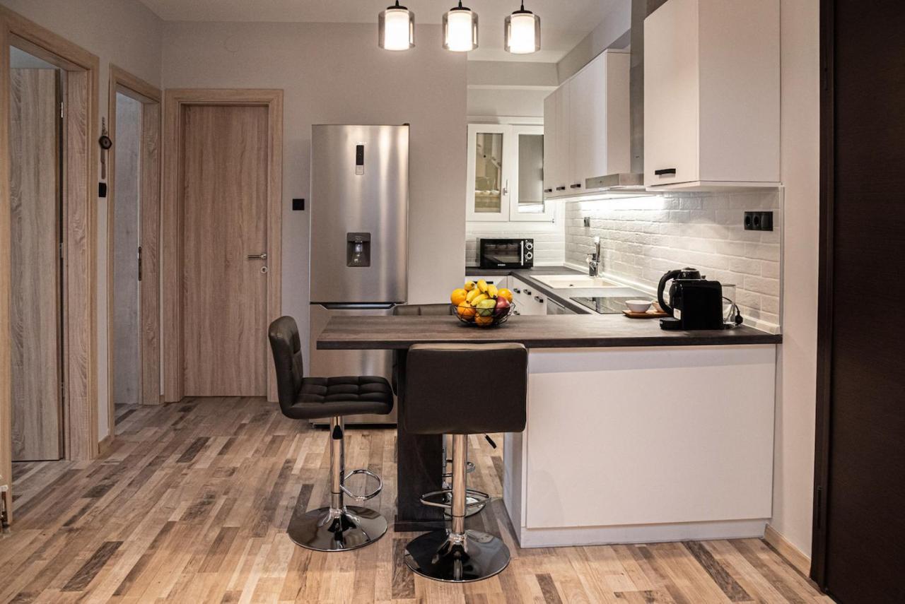 Charissa Apartment Wolos Zewnętrze zdjęcie